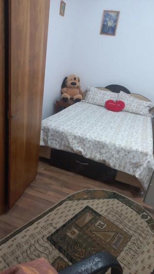 Apartament cu 2 camere semidecomandat în Craiovei