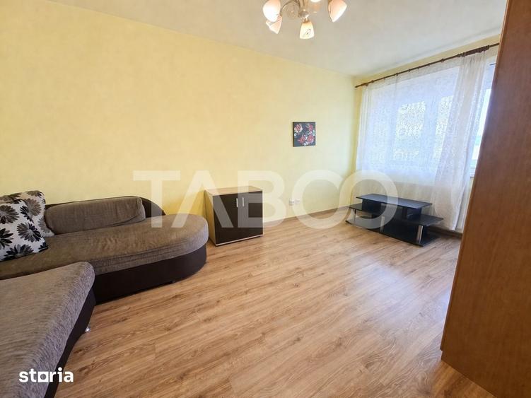Apartament cu 2 camere decomandat în Mihai Viteazul