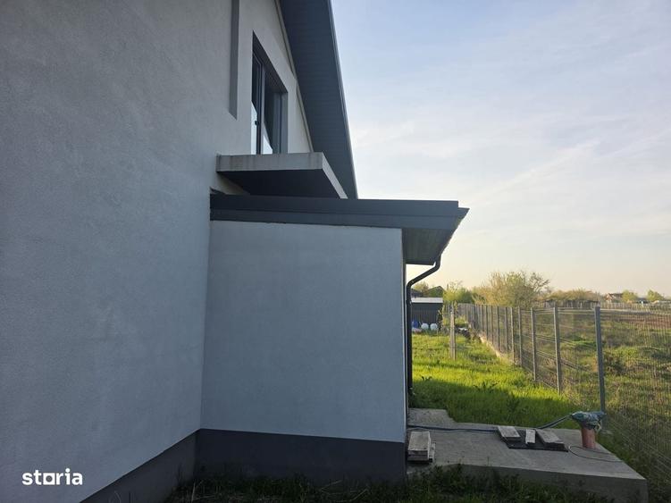 Casă cu 4 camere în Ciofliceni