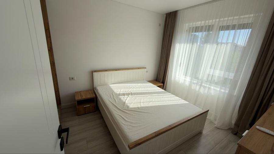 Apartament cu 2 camere în Apărătorii Patriei