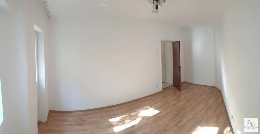 Apartament cu 2 camere decomandat în Crângași