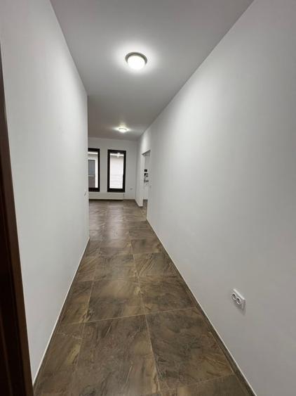 Casă individuală cu 3 camere cu Canalizare în Nord