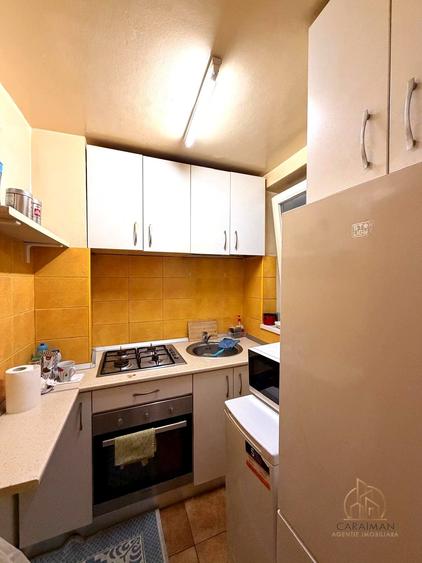 Apartament cu 2 camere decomandat în Colentina