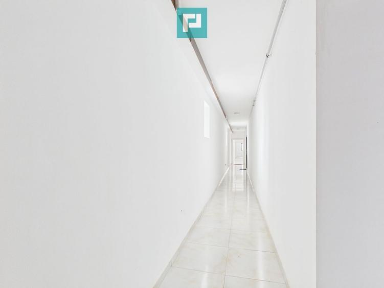 Apartament cu 3 camere semidecomandat, mobilat în Ultracentral