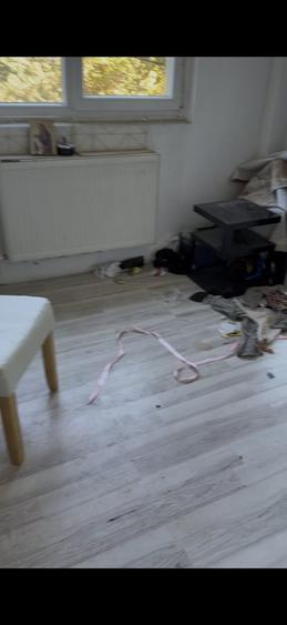 Apartament cu 4 camere decomandat în Pantelimon