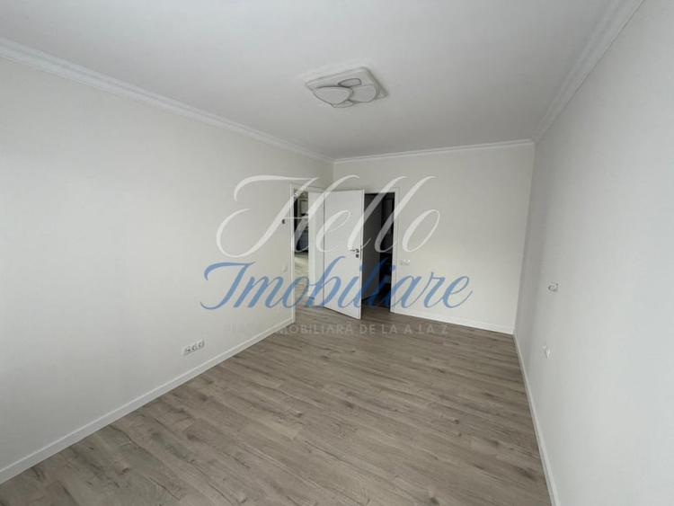 Apartament cu 4 camere decomandat în Florești