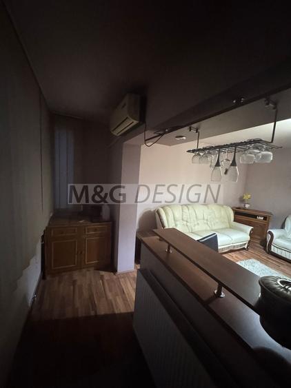 Apartament cu 3 camere decomandat în Complex Studențesc