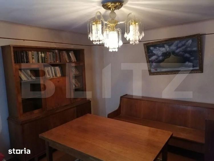 Casă cu 6 camere cu Teren 1056 Mp în Malu cu Flori