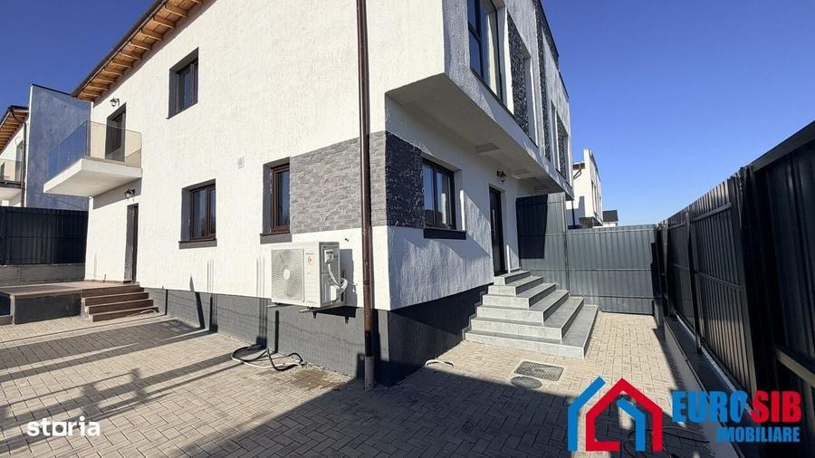 Casă cu 4 camere cu Teren 240 Mp în Central