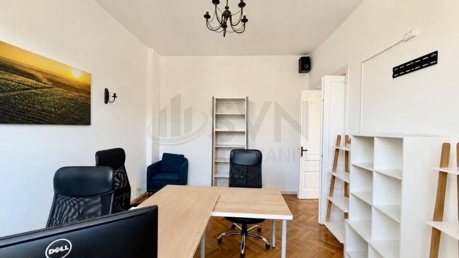 Casă cu 5 camere cu Teren 150 Mp în Grădina Icoanei