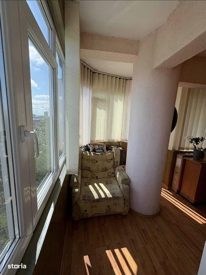 Apartament cu 3 camere decomandat în Bere