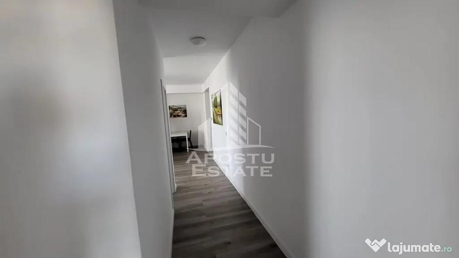 Apartament cu 3 camere decomandat în Central