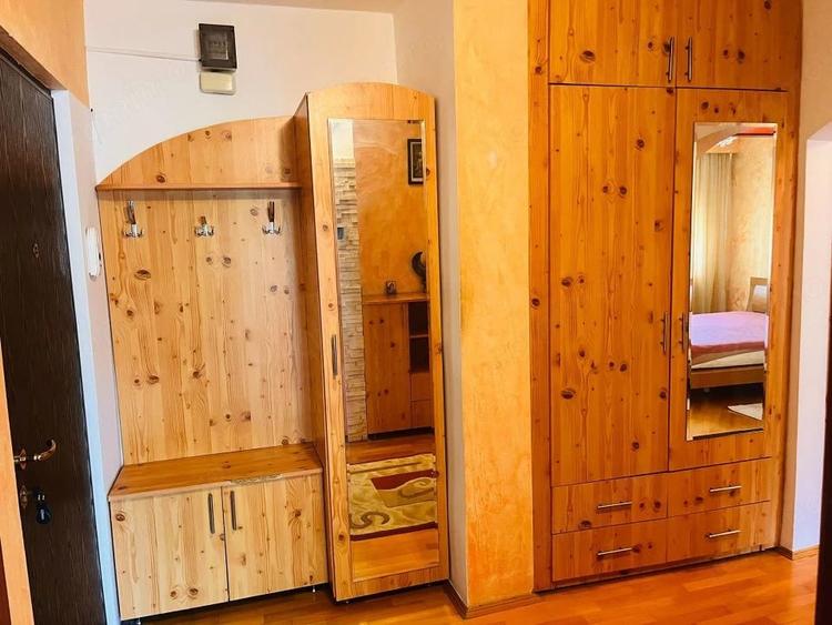 Apartament cu 2 camere decomandat în George Enescu