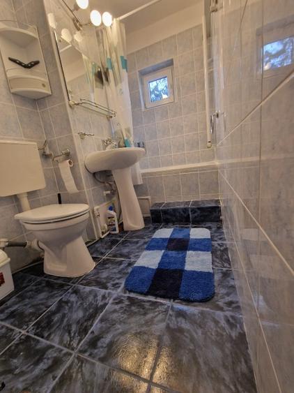 Apartament cu 2 camere semidecomandat în Complex Studențesc