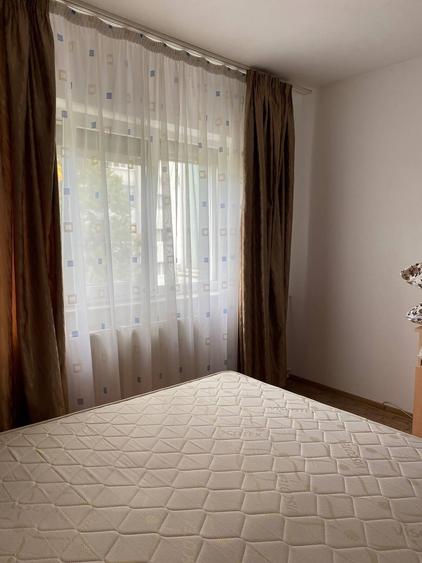 Apartament cu 2 camere decomandat în Popa Șapcă