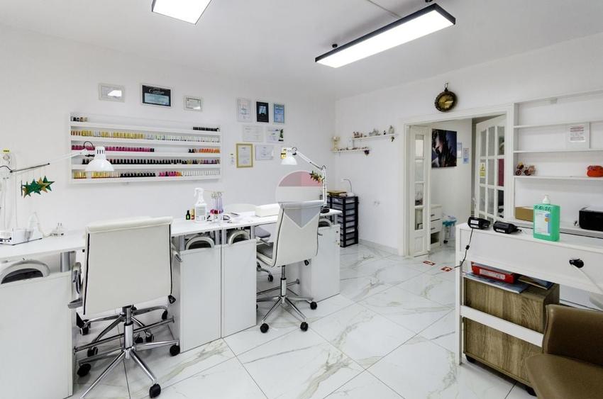 Spațiu comercial, de 56 mp, în Cernatu