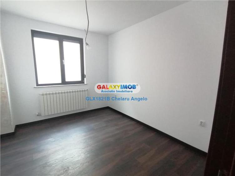 Apartament cu 20 camere decomandat în Colentina