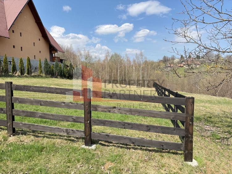 Teren Construcții intravilan de 1200 mp, în Bran