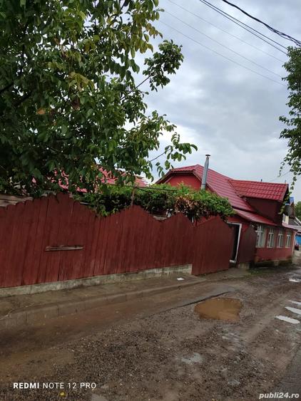 Casă cu 2 camere cu Teren 300 Mp în Central
