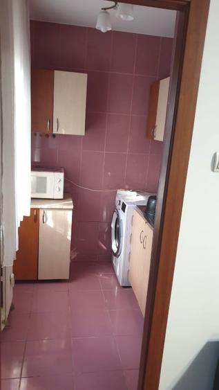 Apartament cu 2 camere semidecomandat, mobilat în Tomis Nord