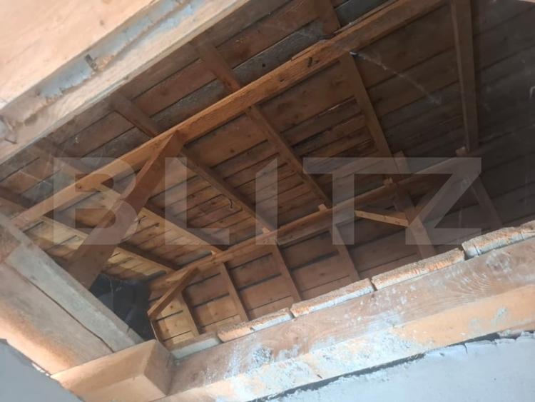 Casă individuală cu 5 camere cu Canalizare în Costeștii din Deal