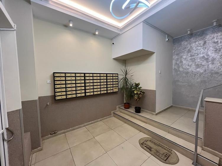 Apartament cu 2 camere decomandat, mobilat în 1 Mai