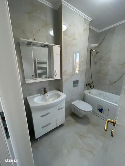 Apartament cu 3 camere în Tomis Plus
