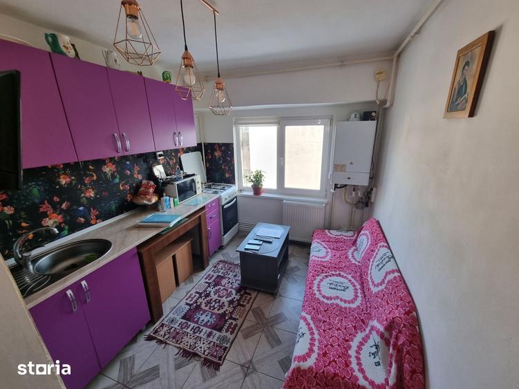 Apartament cu 2 camere în CET
