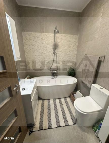 Apartament cu 4 camere în Plopilor