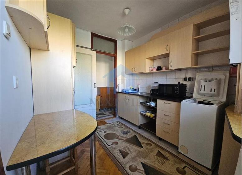 Apartament cu 2 camere decomandat în Zorilor