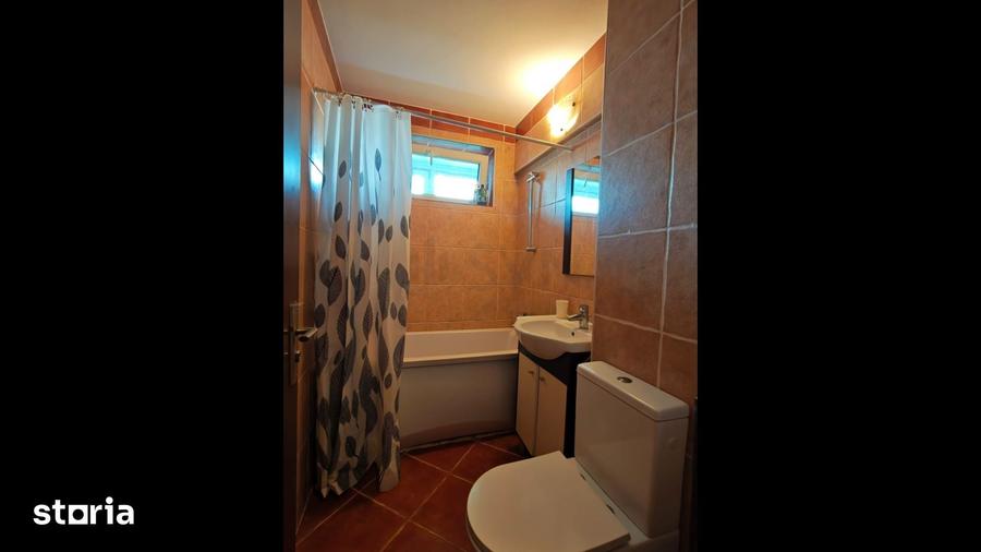 Apartament cu 3 camere în Drumul Taberei