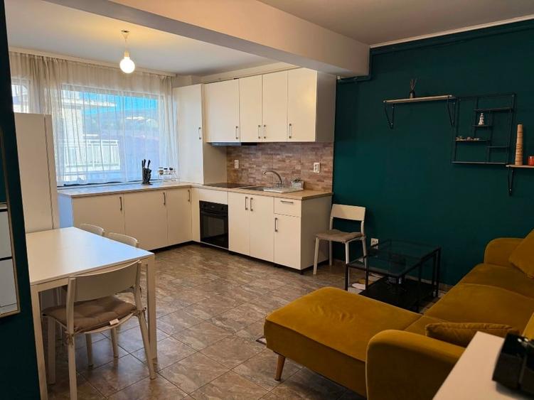 Apartament cu 2 camere decomandat, mobilat în Florești