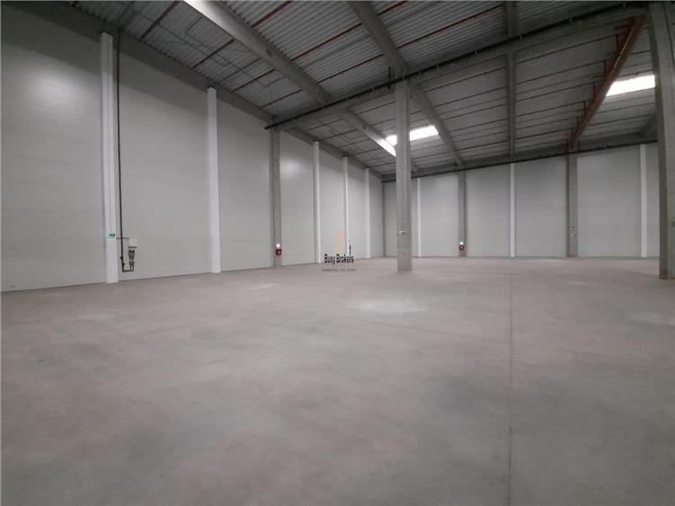 Spațiu industrial, de 2,300 mp, în Ștefăneștii de Jos