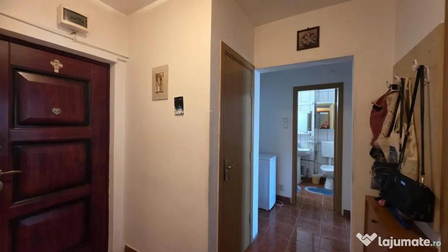 Apartament cu 2 camere decomandat în Liviu Rebreanu