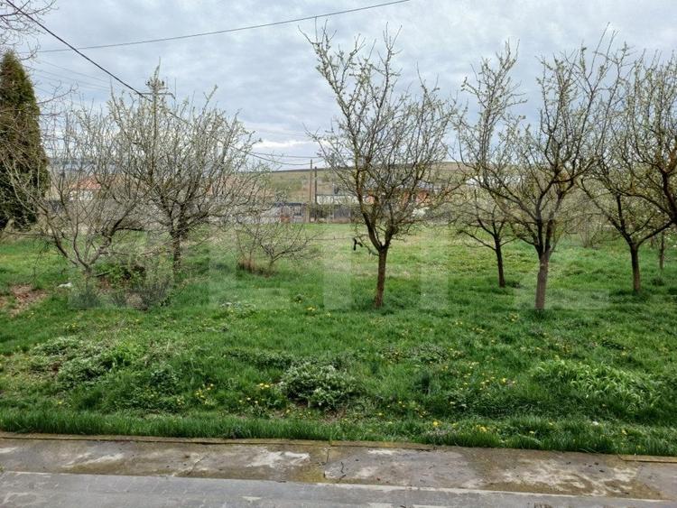 Casă individuală cu 6 camere cu Canalizare în Tureni