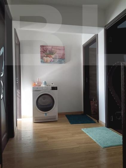 Casă individuală cu 4 camere cu Canalizare în Simeria
