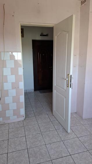 Apartament cu 4 camere decomandat în Nădlac