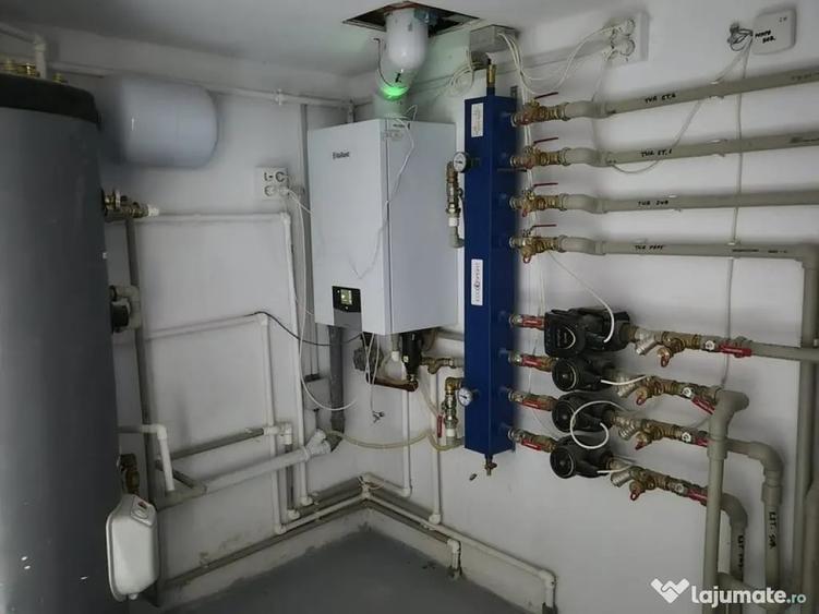 Casă cu 8 camere cu Teren 200 Mp în Parcul Carol