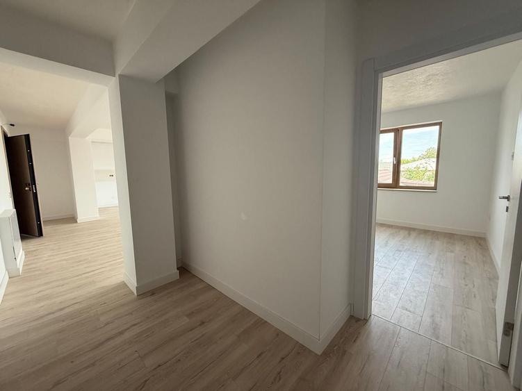 Apartament cu 2 camere semidecomandat în Titan
