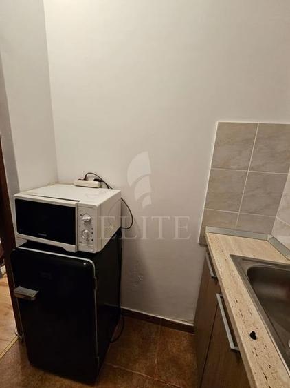Garsonieră în Zorilor