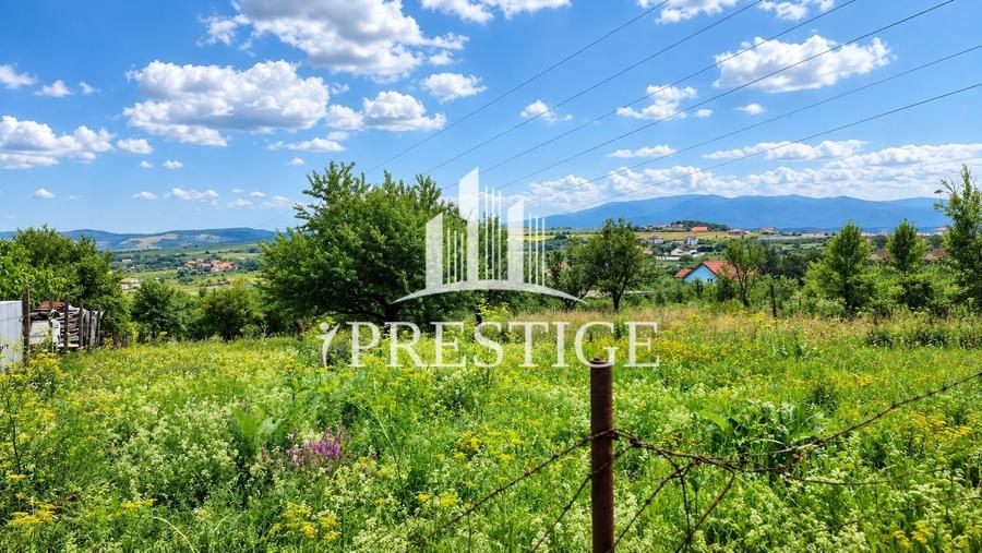 Teren Construcții intravilan de 960 mp, în Daia