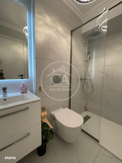Apartament cu 3 camere decomandat în Lotus
