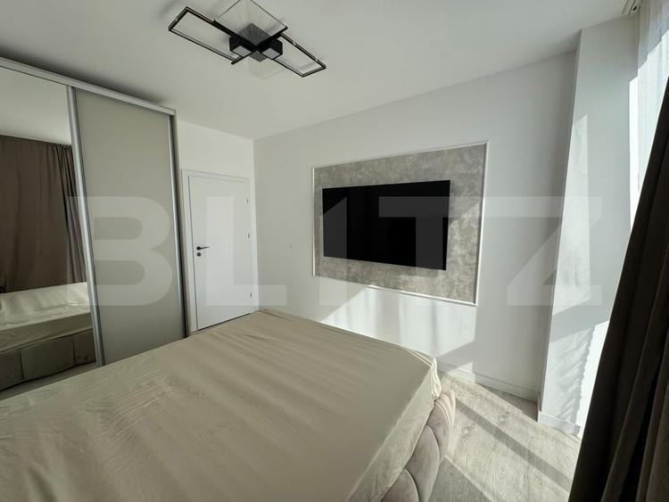Apartament cu 2 camere semidecomandat, mobilat în Torontalului