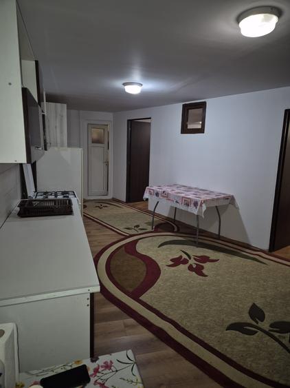 De închiriat Apartament la casă în zona centrală a Brașovului- DOAR PT. STUDENȚI - 2