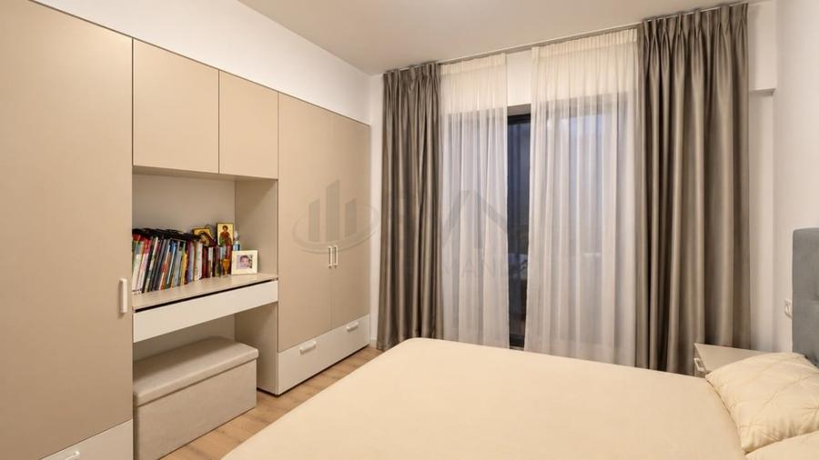 Apartament cu 3 camere decomandat, mobilat în Pipera