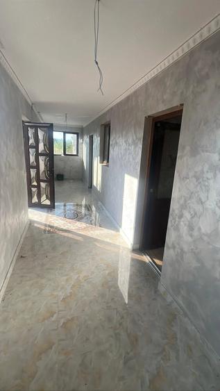 Casă cu 3 camere cu Teren 400 Mp în Central