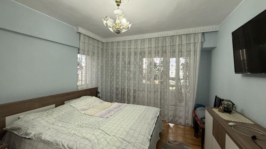 Apartament cu 2 camere decomandat în Unirii