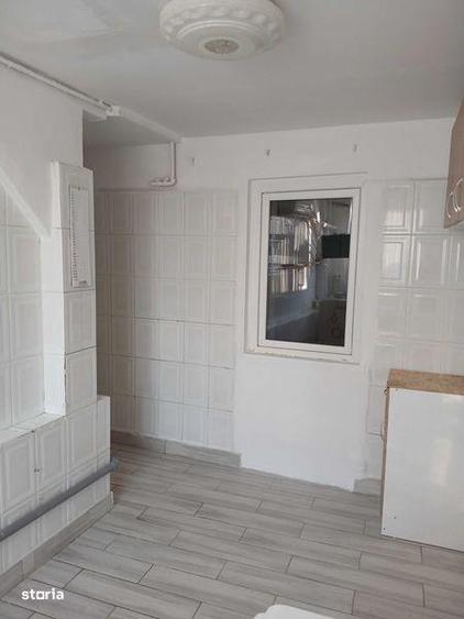 Apartament cu 2 camere decomandat în Dorobanți