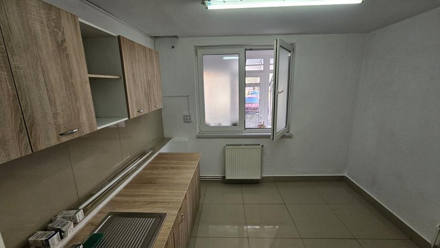 Spațiu comercial, de 70 mp, în Ultracentral