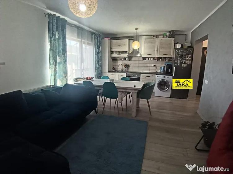 Apartament cu 2 camere semidecomandat în Central